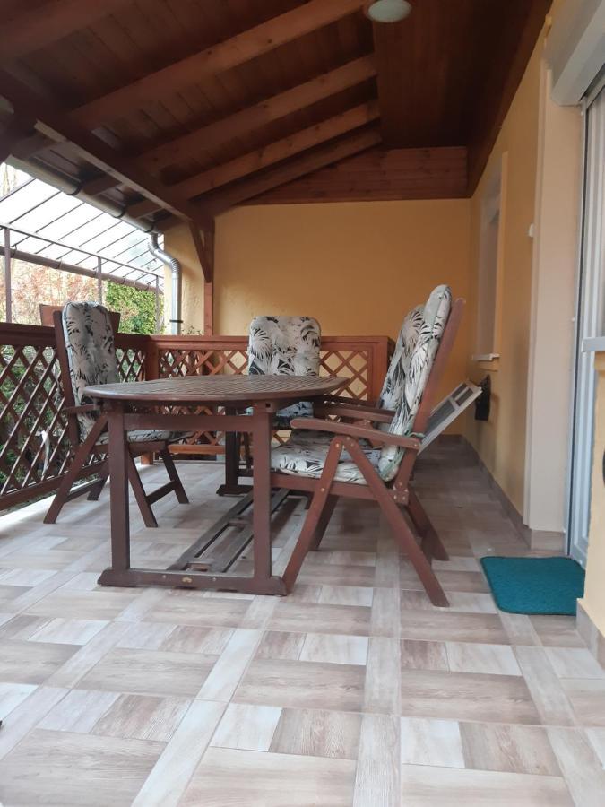 Pakasz Nyaralohaz Villa Tiszafured Luaran gambar